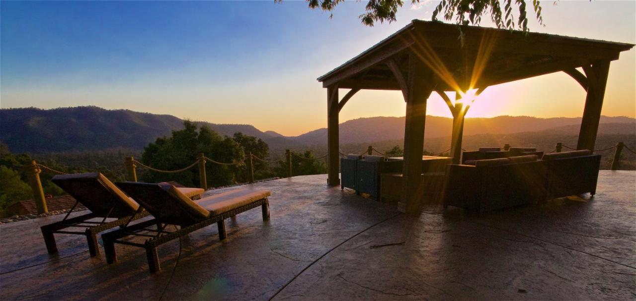 Mountain View Playhouse Near Yosemite & Bass Lake 오크허스트 외부 사진